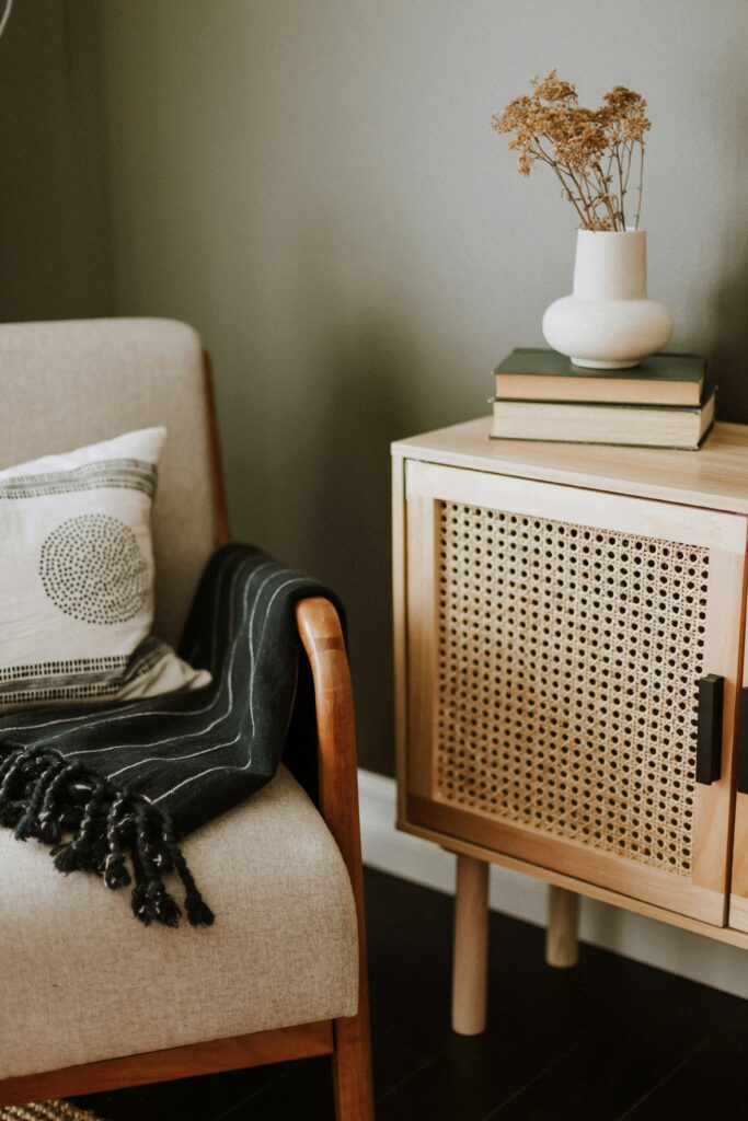 Likheter mellan Mid-Century Modern och Skandinavisk design